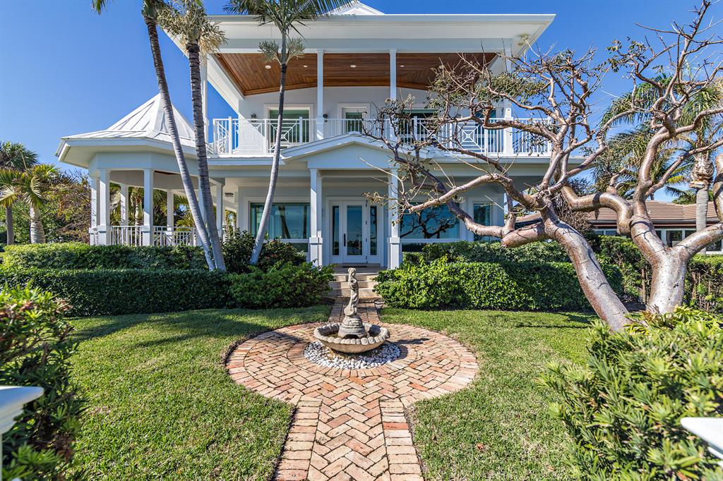 EDGEWATER - Residential