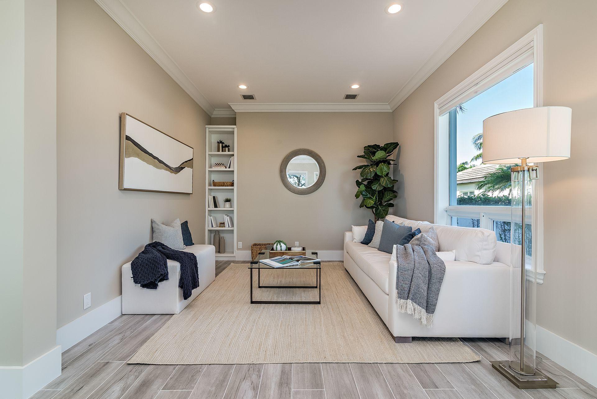 EDGEWATER - Residential