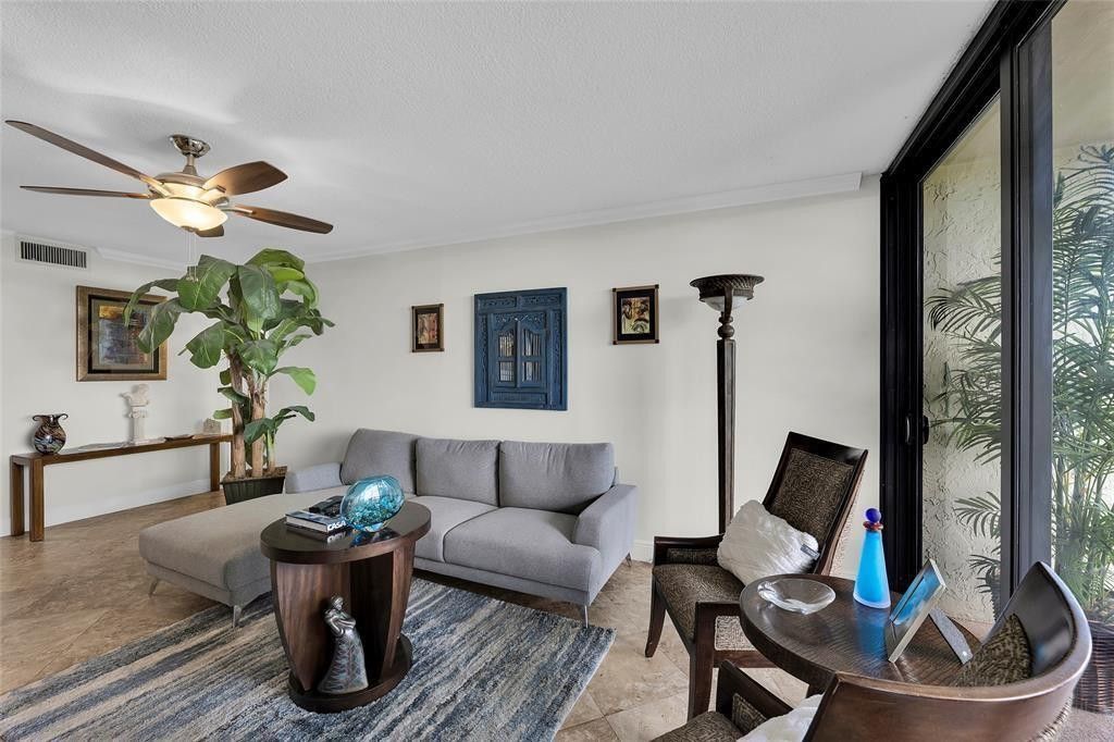 Photo of 105 Lake Emerald Drive #711, Oakland Park, FL 33309 (MLS # F10556392)