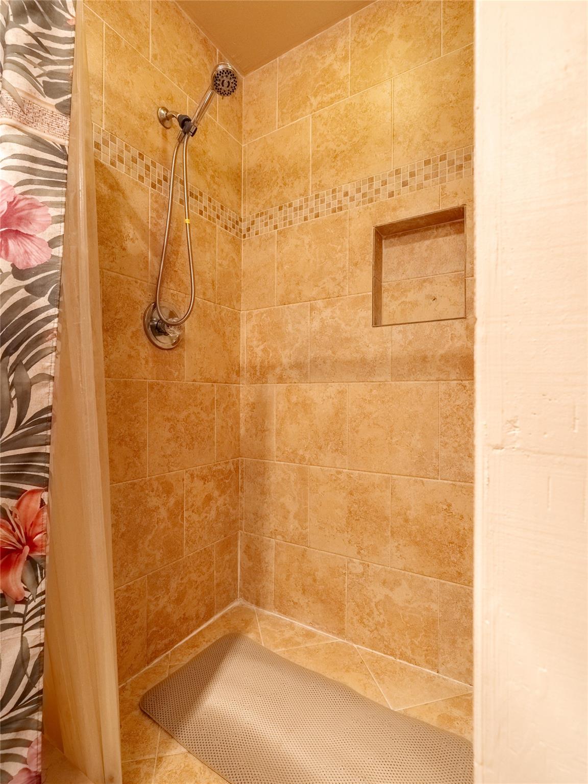 WESTVIEW - Residential