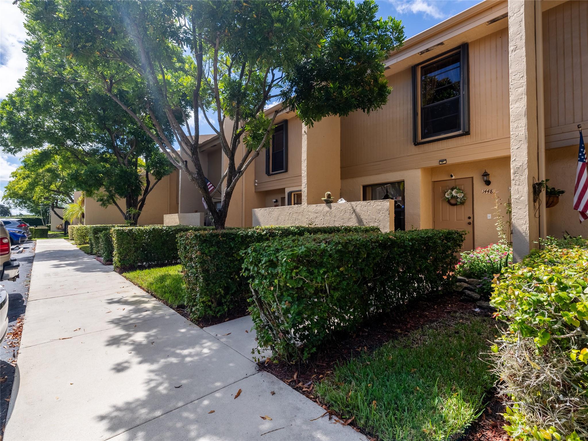 WESTVIEW - Residential