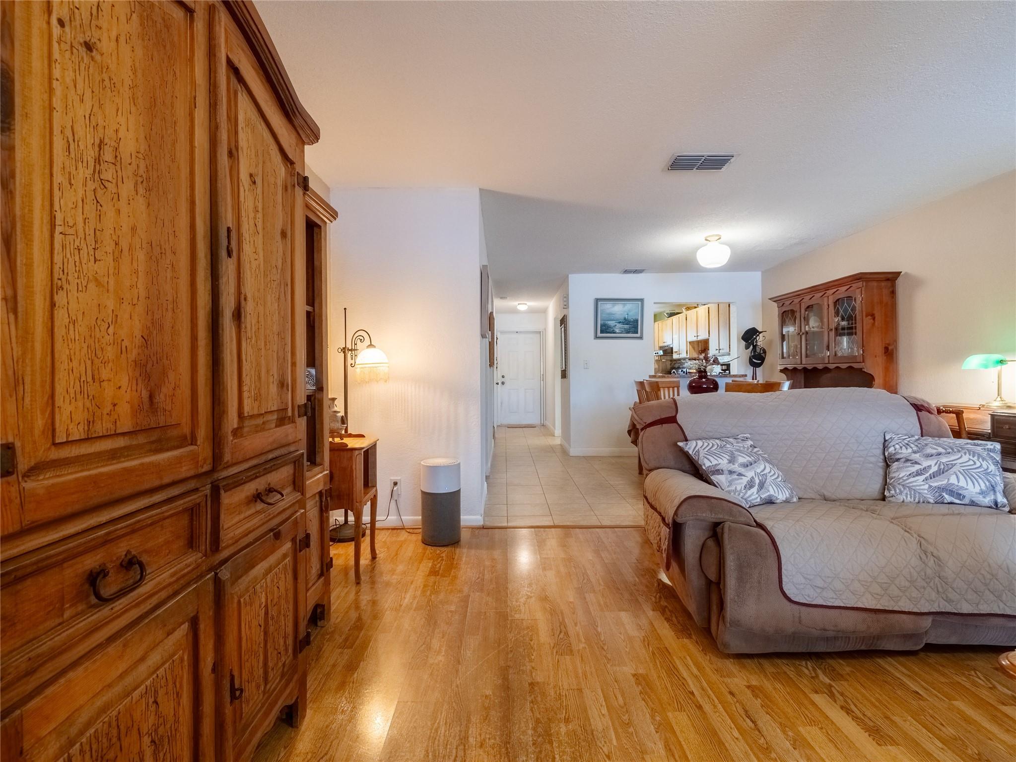 WESTVIEW - Residential