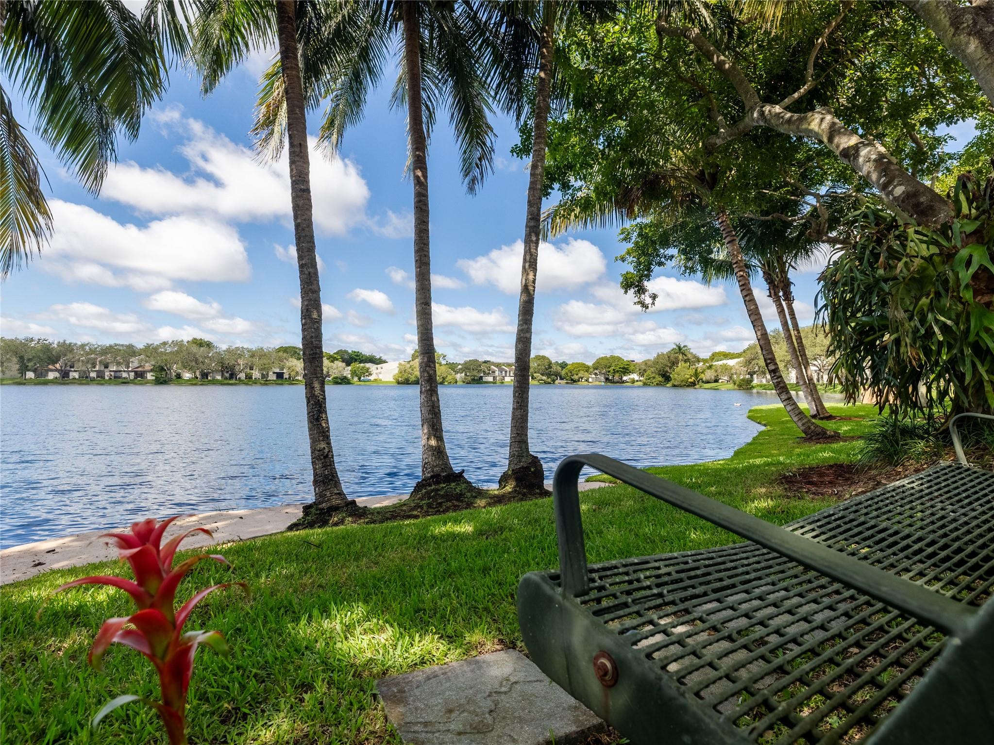 WESTVIEW - Residential