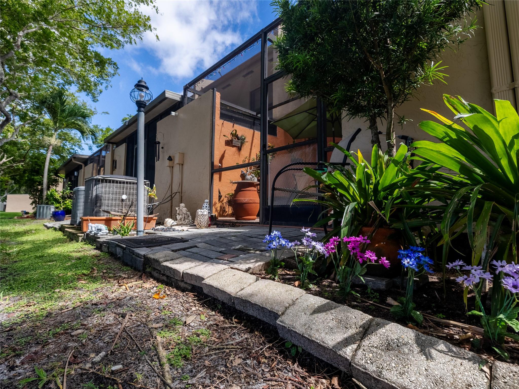 WESTVIEW - Residential