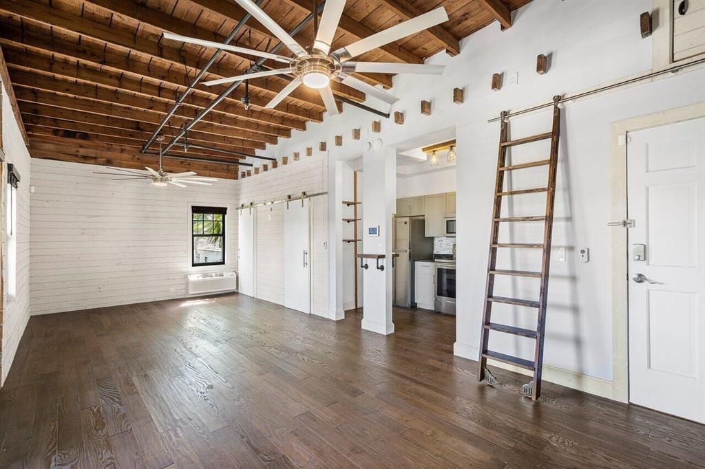 Photo of 184 Sunset Avenue Ave #31, Palm Beach, FL 33480 (MLS # R10827663)