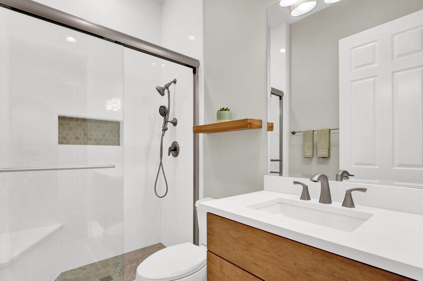 POD 7B AT THE RESERVE, PUD I - TORREY PINES - Residential