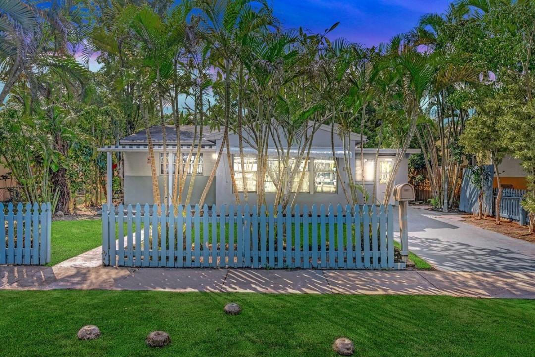Dania Heights Add 28-19 B - Residential Lease