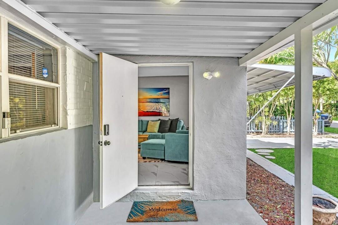 Dania Heights Add 28-19 B - Residential Lease