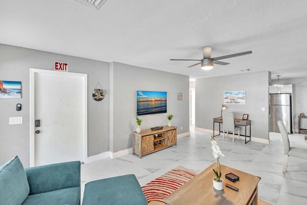 Dania Heights Add 28-19 B - Residential Lease
