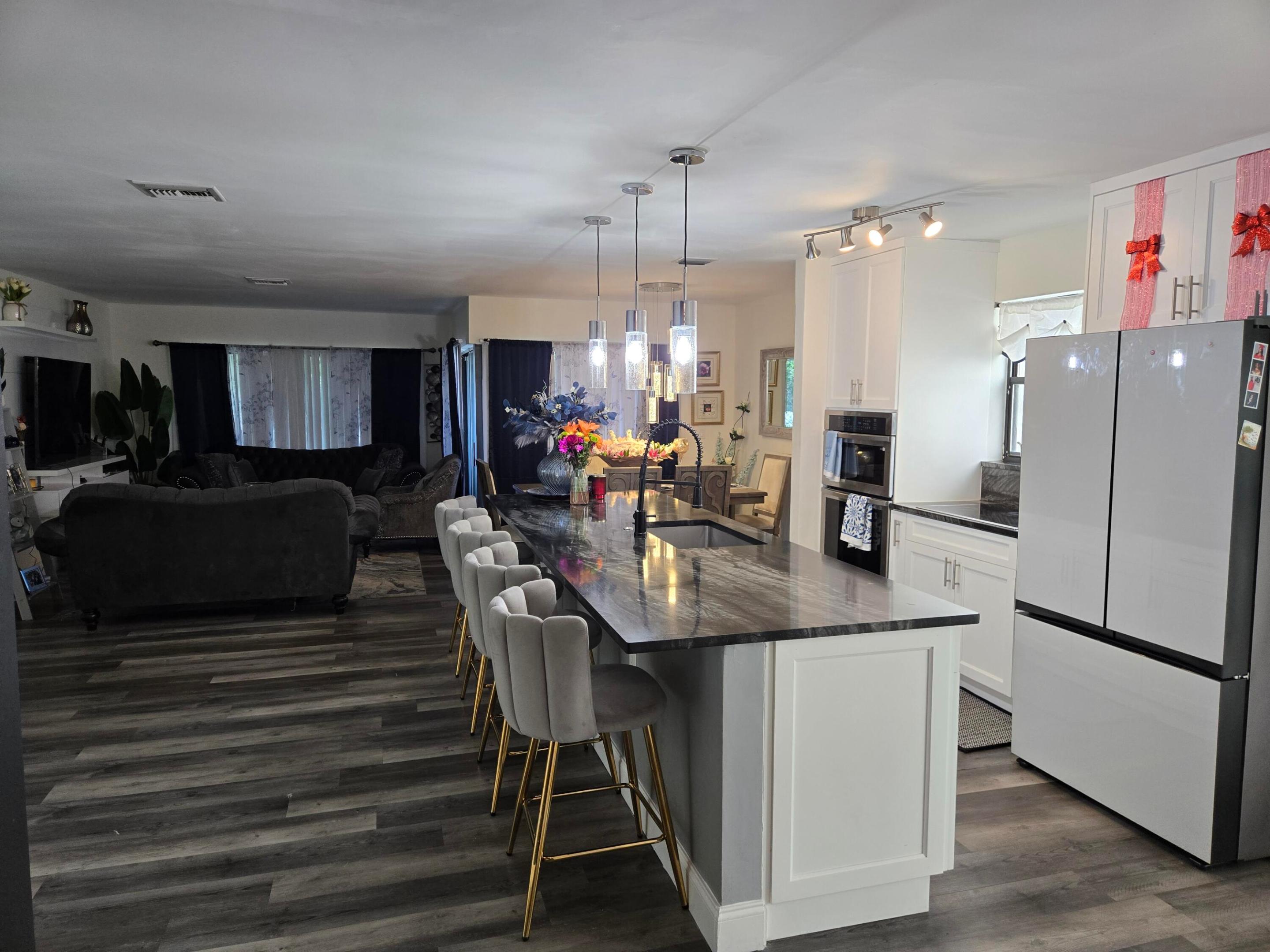 LANTANA PINES 1 SPORTSMENS CLUB - Residential