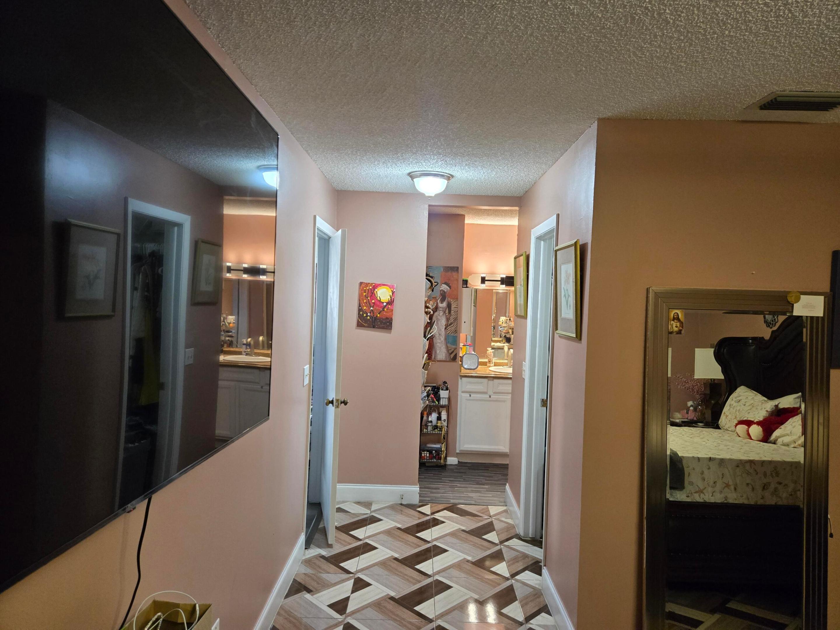 LANTANA PINES 1 SPORTSMENS CLUB - Residential