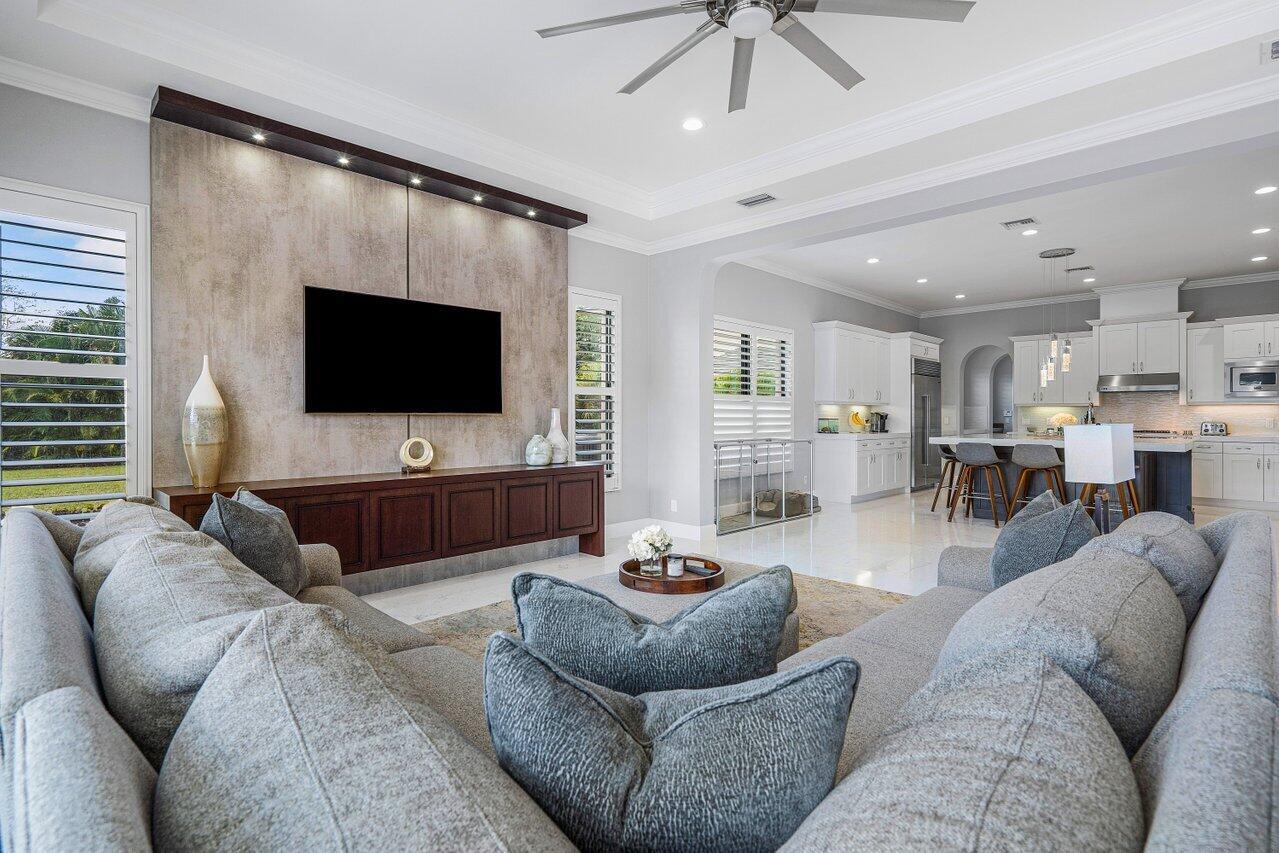 OAKS AT BOCA RATON 8 - Residential