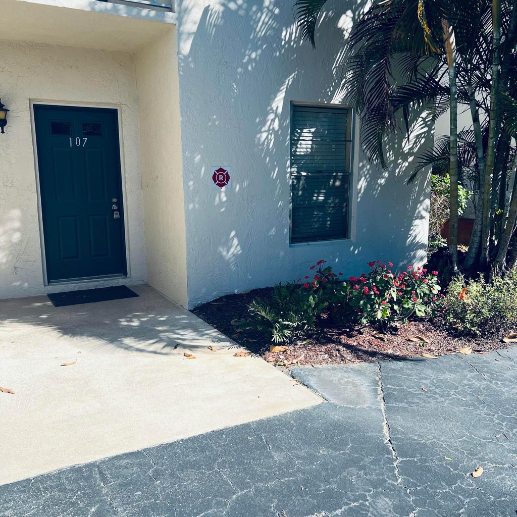 Photo of 1900 S Kanner Highway #8-107, Stuart, FL 34994 (MLS # R11166345)