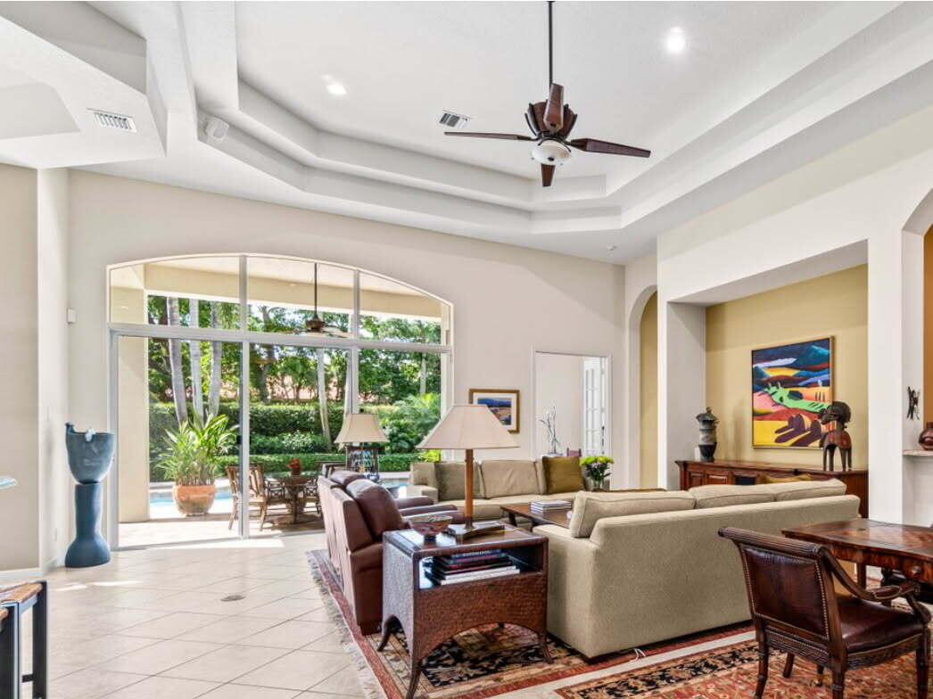 112 Chasewood Circle