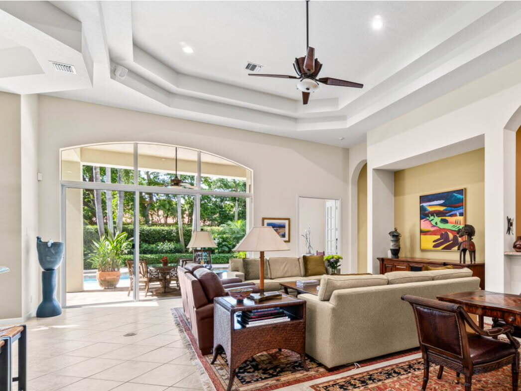 112 Chasewood Circle