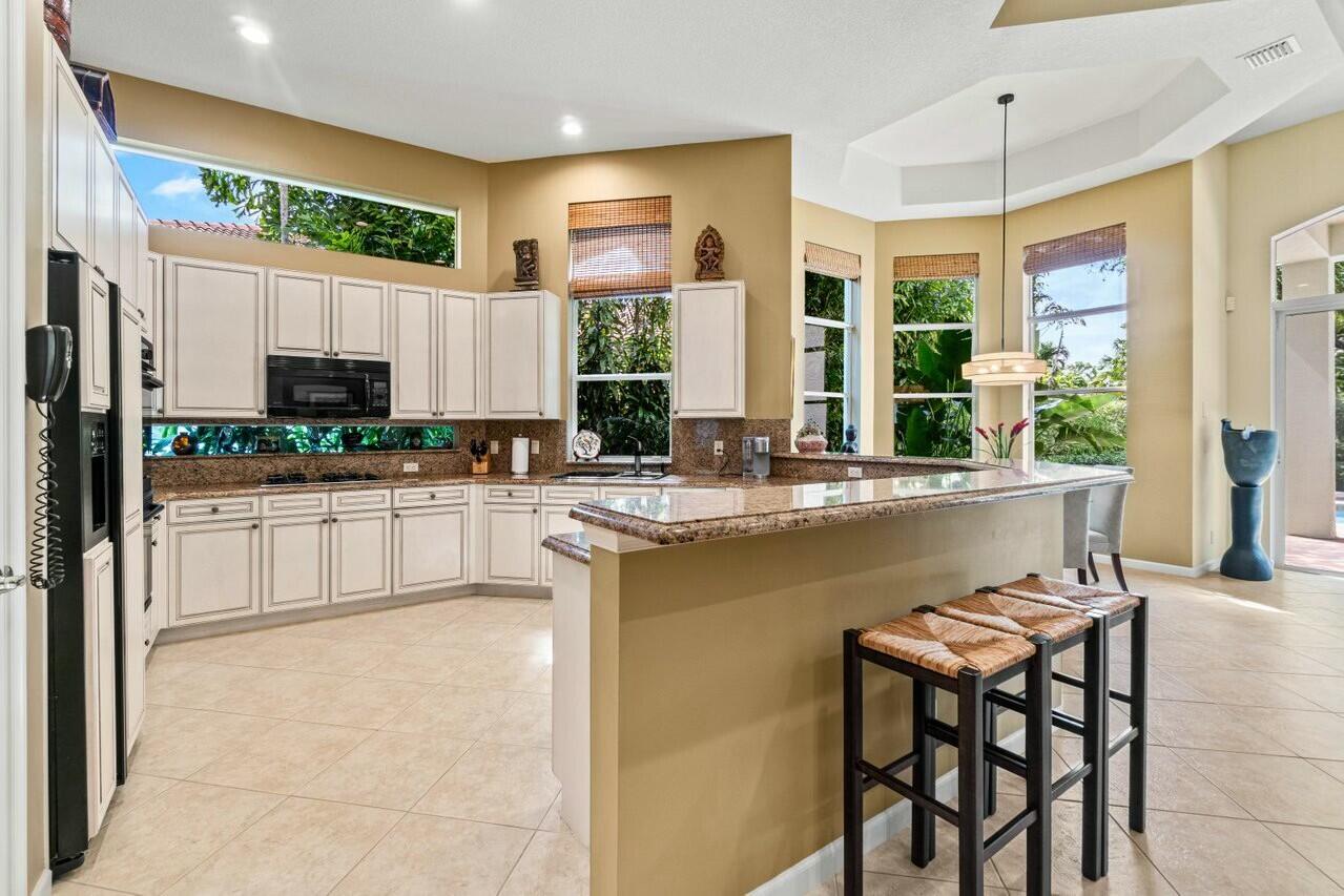112 Chasewood Circle
