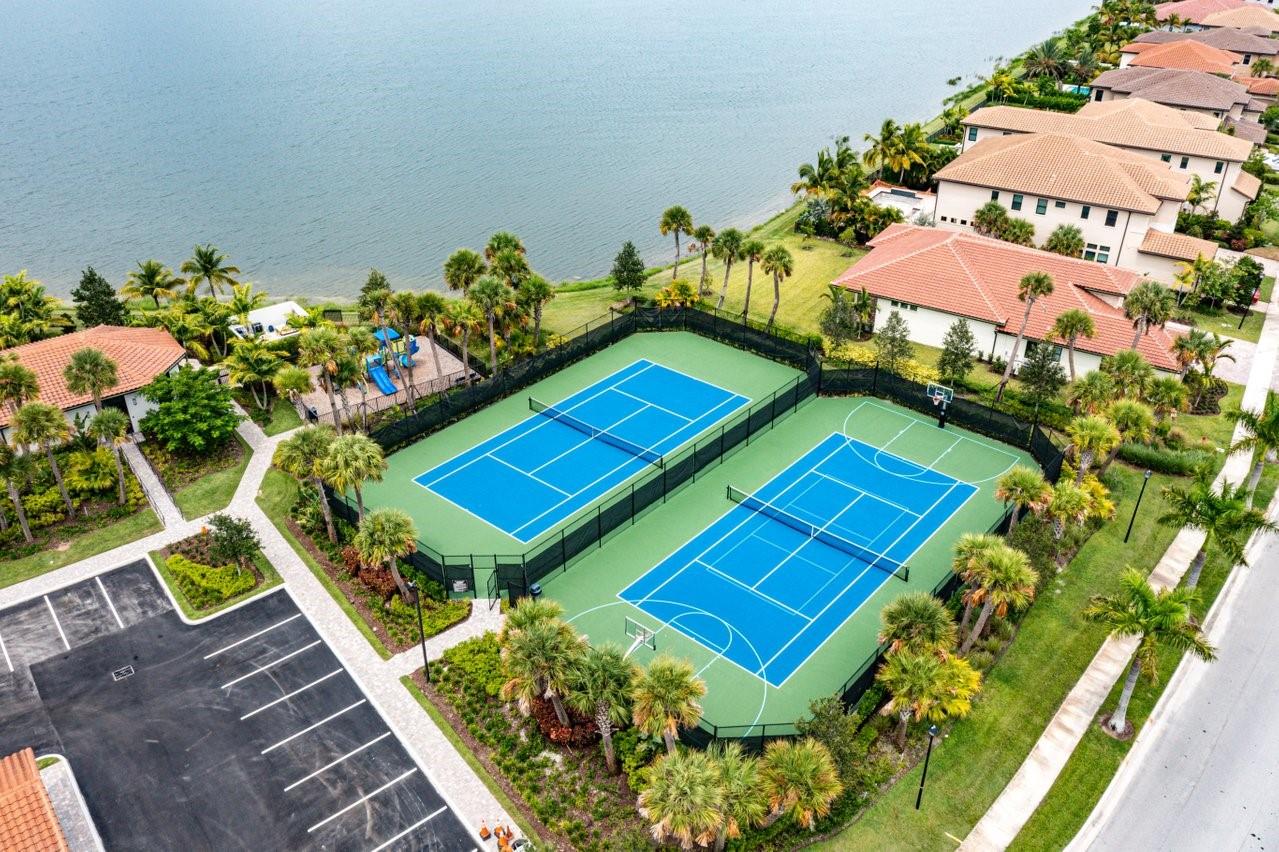 Parkland Bay 183-49 B - Residential