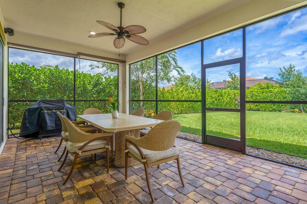 Parkland Bay 183-49 B - Residential