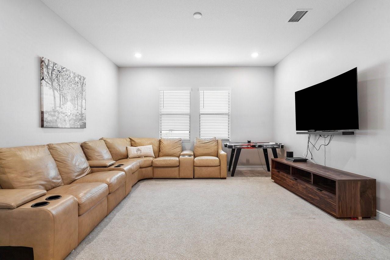 Parkland Bay 183-49 B - Residential