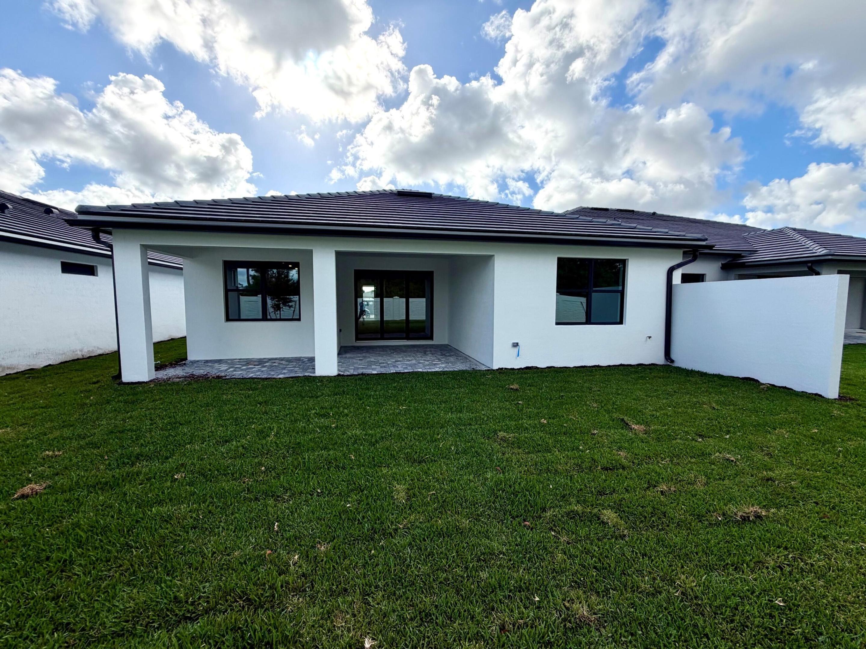 4393 Mersin Lane Prestige 97