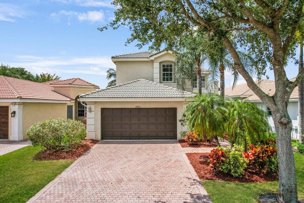 Photo of 8880 Chestnut Ridge Way, Boynton Beach, FL 33473 (MLS # R10795958)