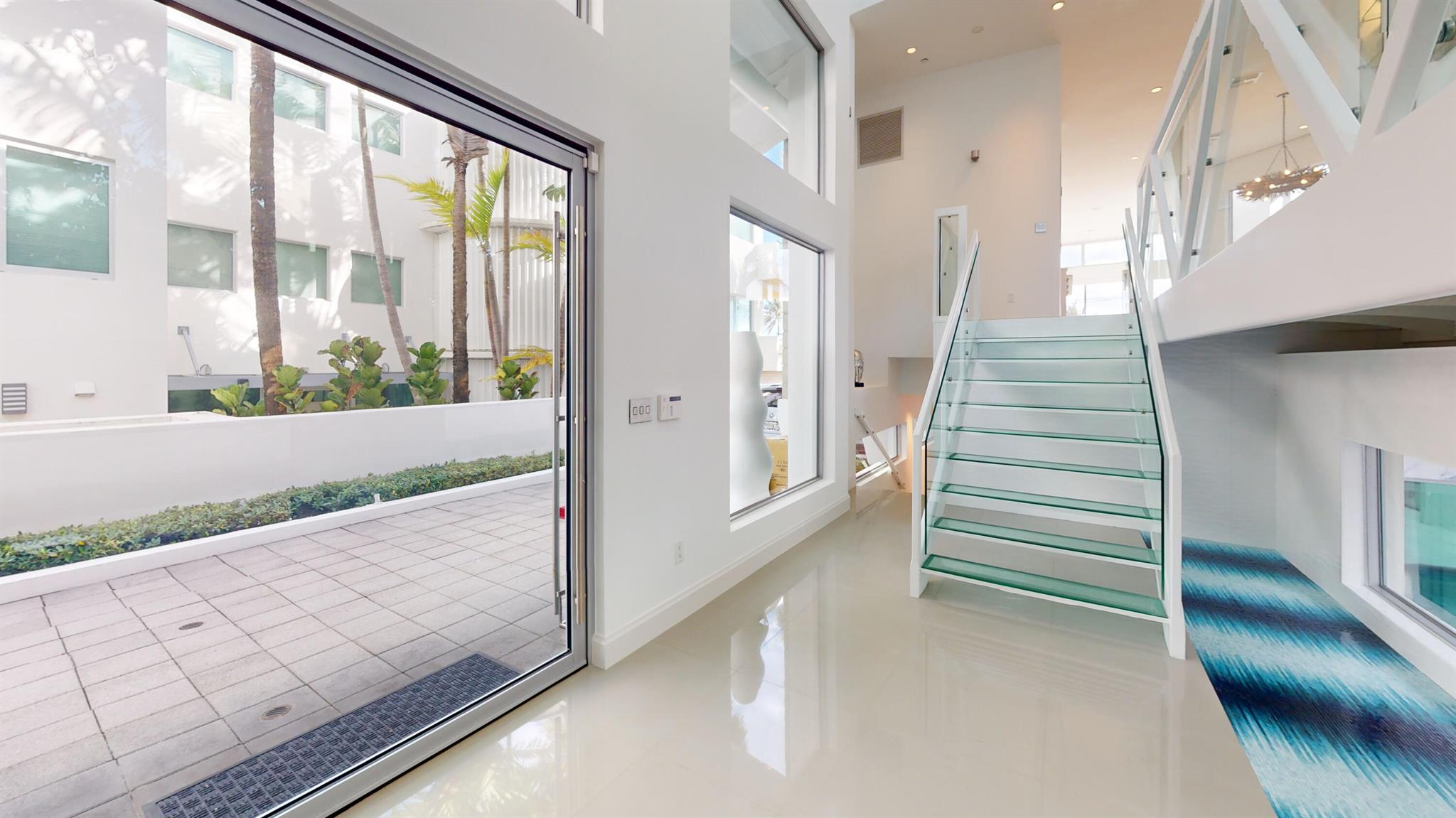 PALM BEACH SHORE ACRES - Residential