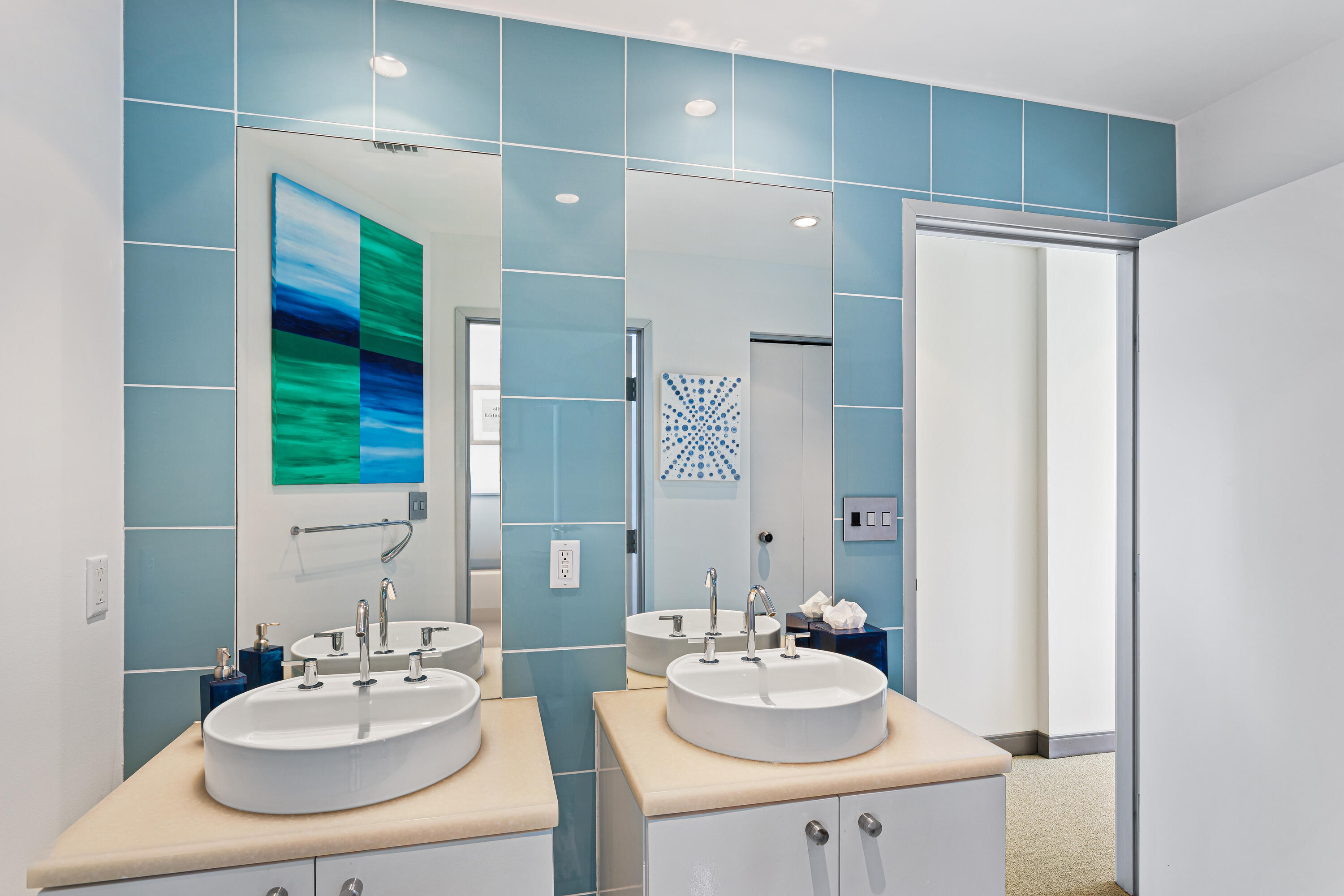 PALM BEACH SHORE ACRES - Residential