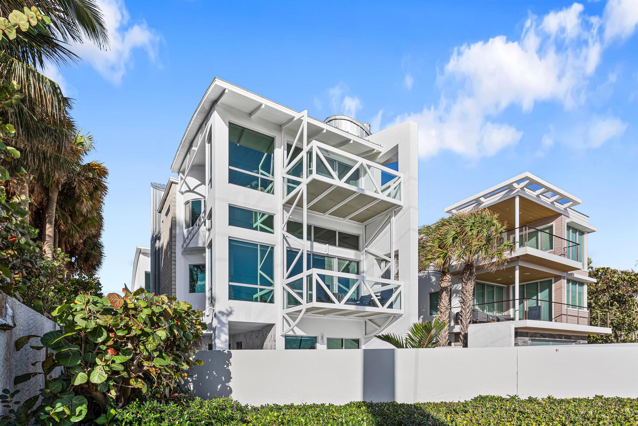 PALM BEACH SHORE ACRES - Residential