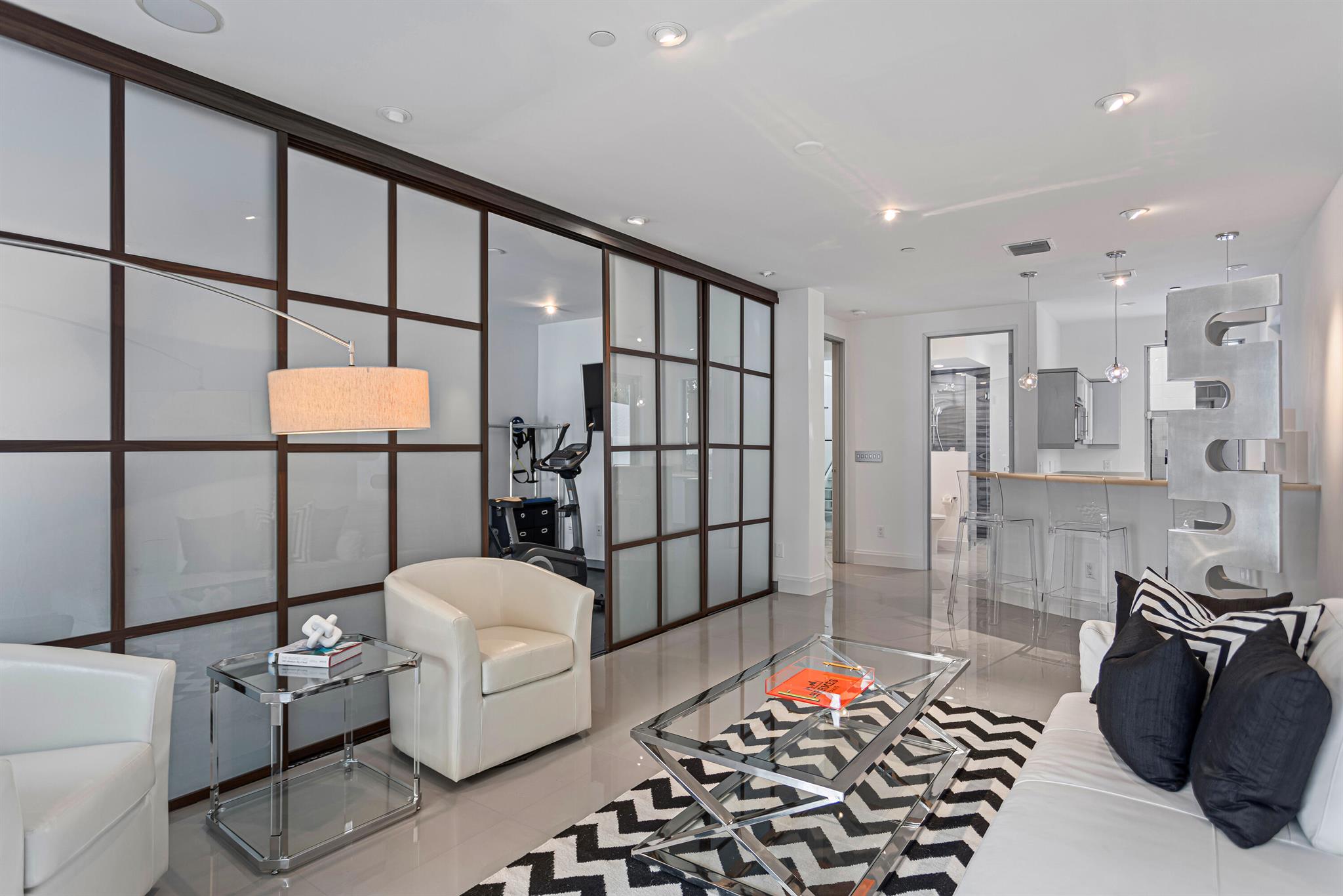 PALM BEACH SHORE ACRES - Residential