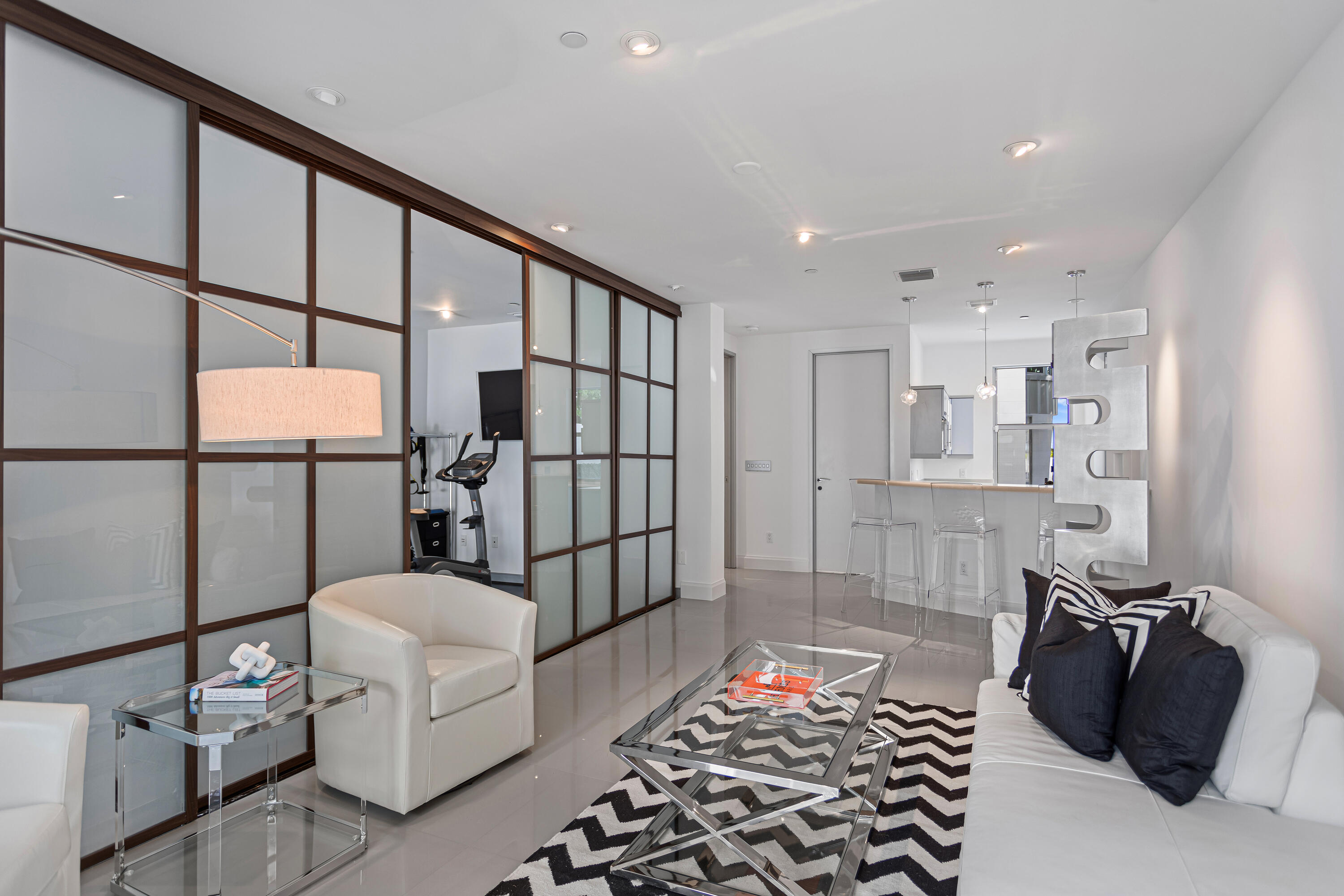 PALM BEACH SHORE ACRES - Residential