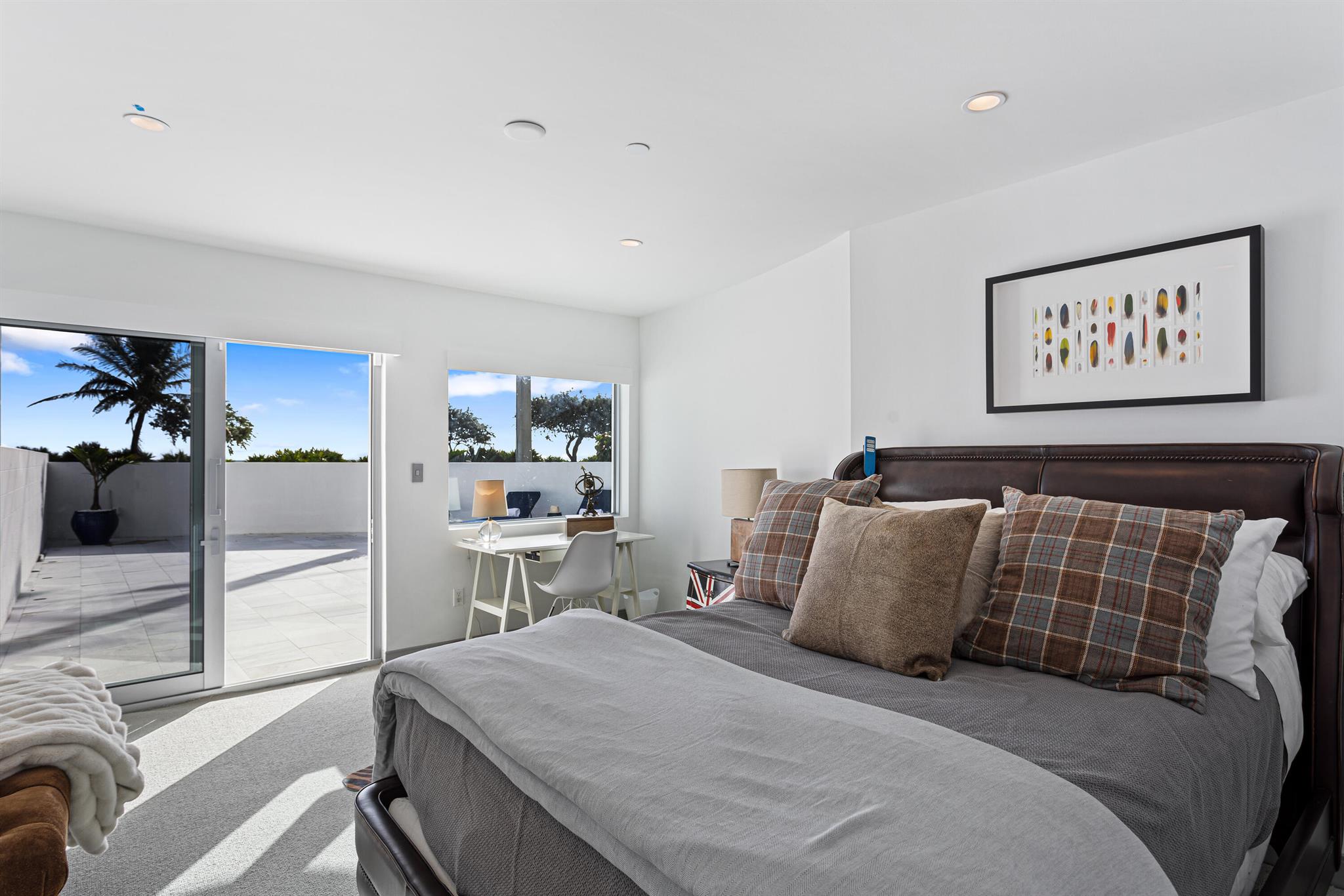 PALM BEACH SHORE ACRES - Residential