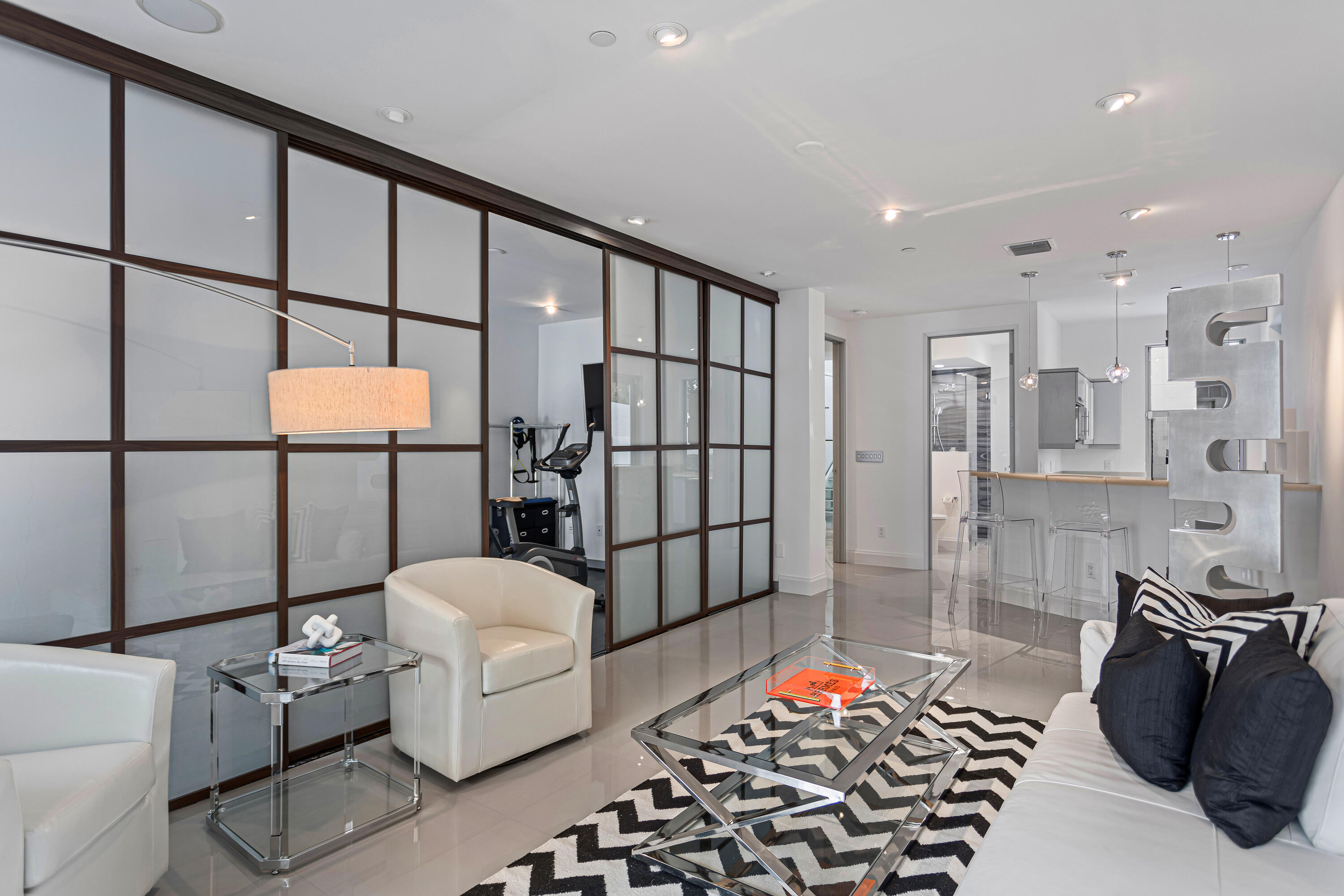 PALM BEACH SHORE ACRES - Residential