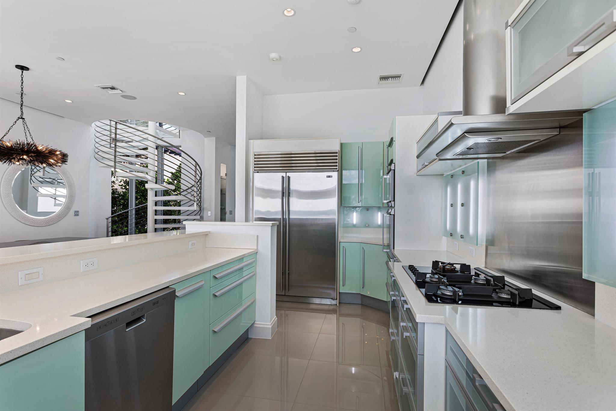 PALM BEACH SHORE ACRES - Residential