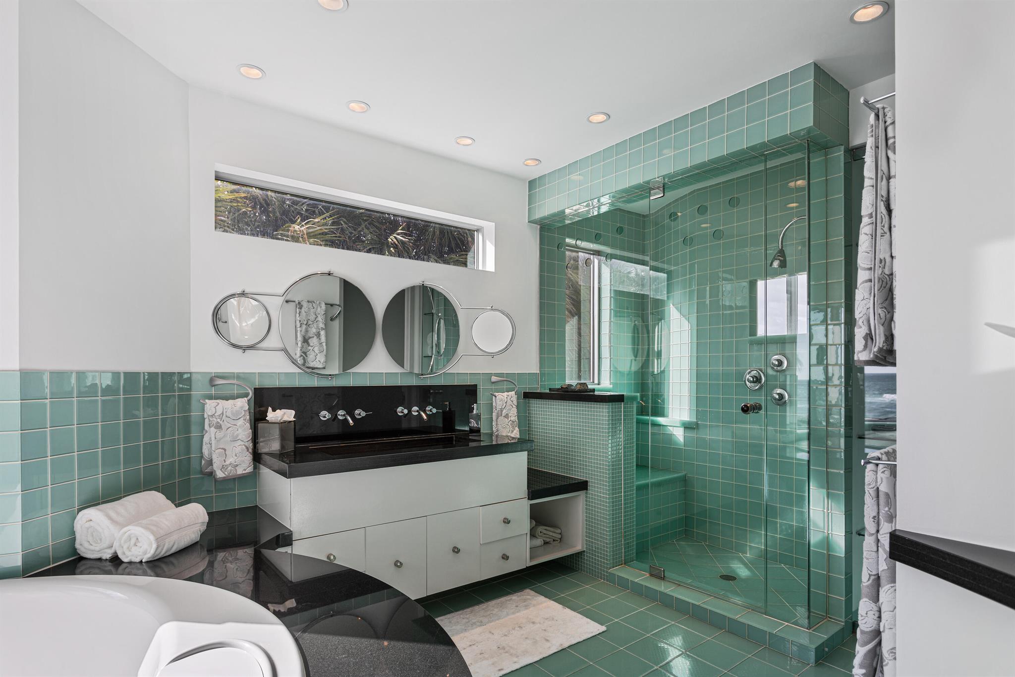 PALM BEACH SHORE ACRES - Residential