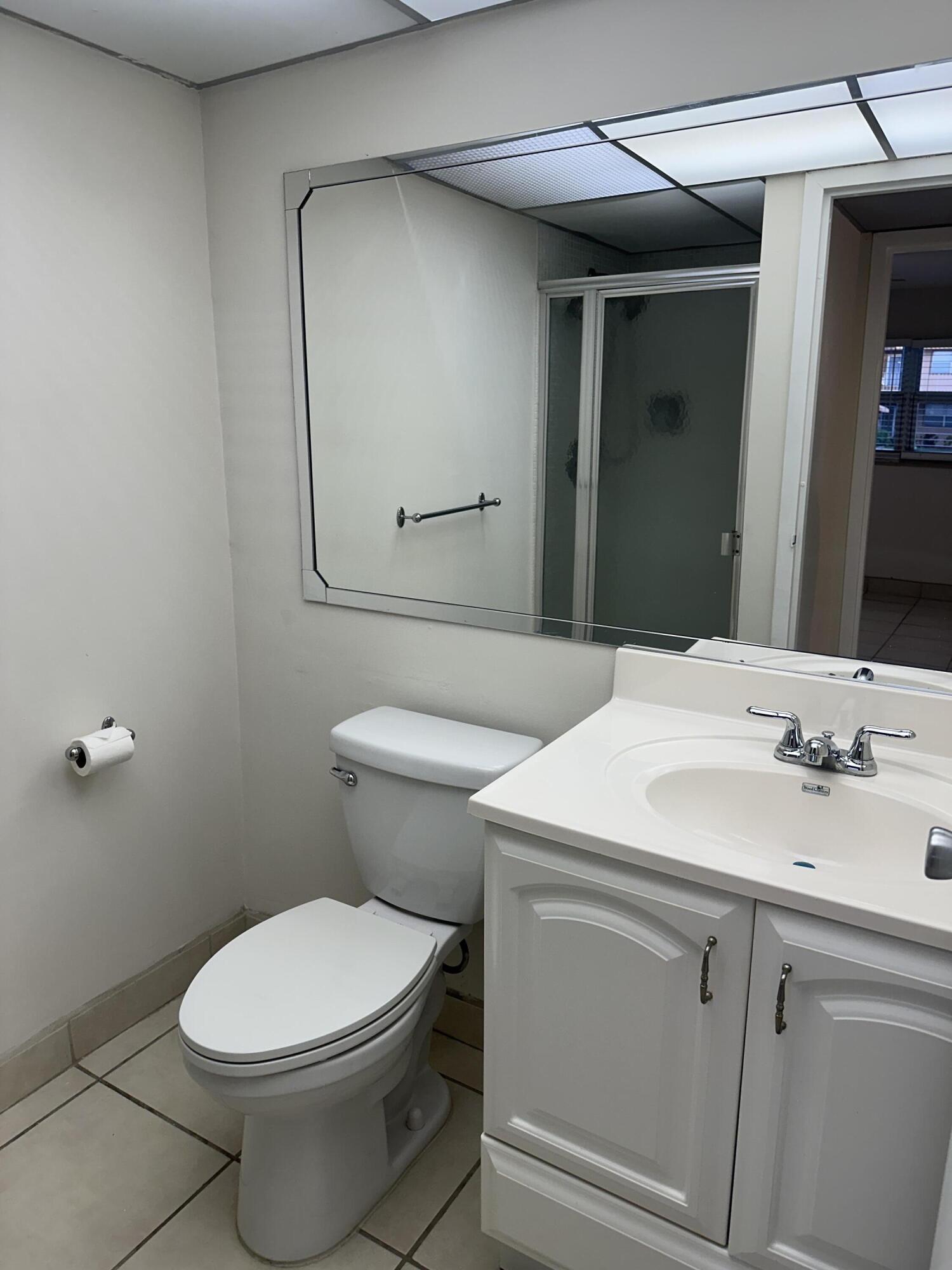 KINGS POINT BRITTANY COND - Residential Lease