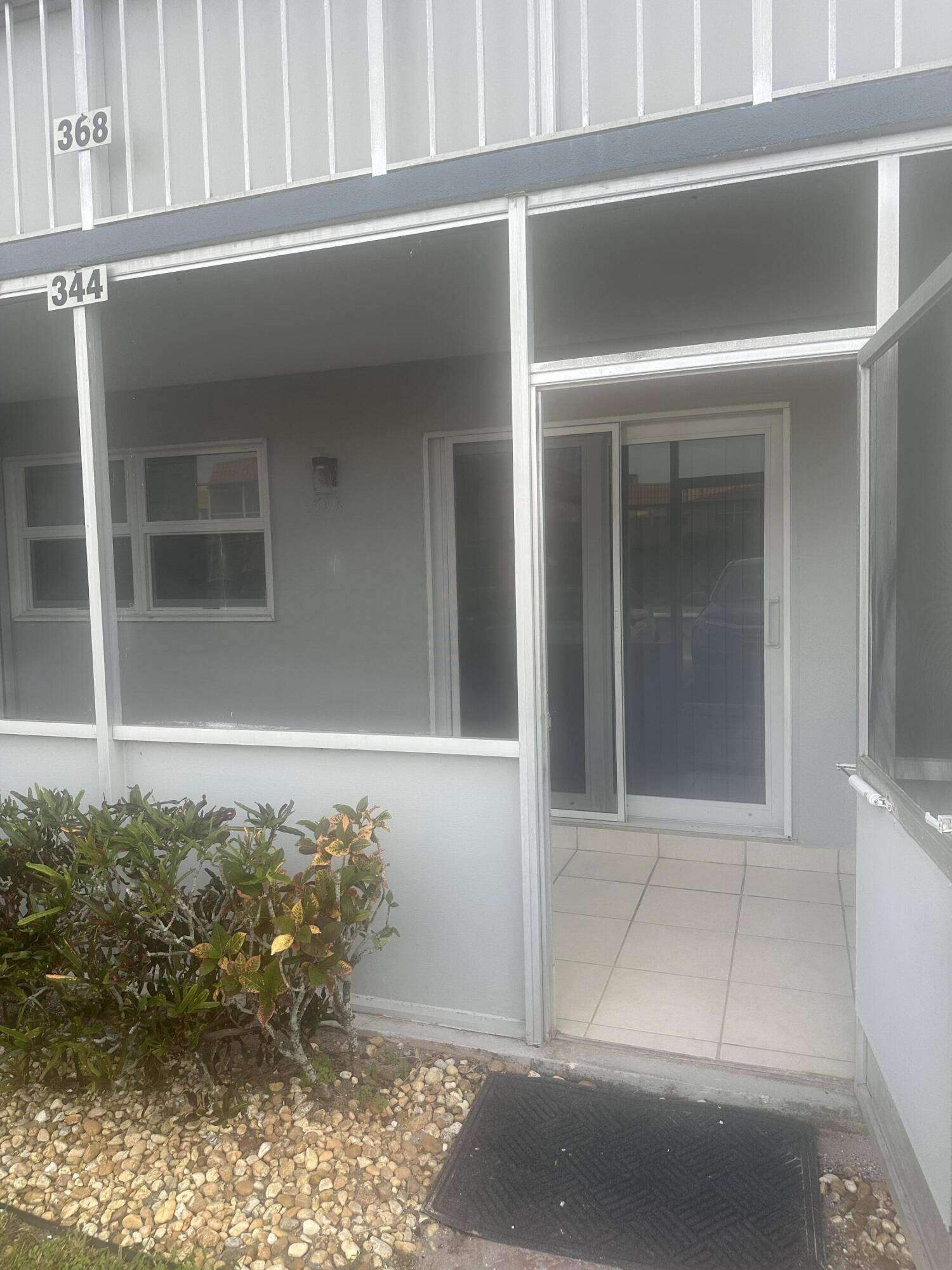 KINGS POINT BRITTANY COND - Residential Lease