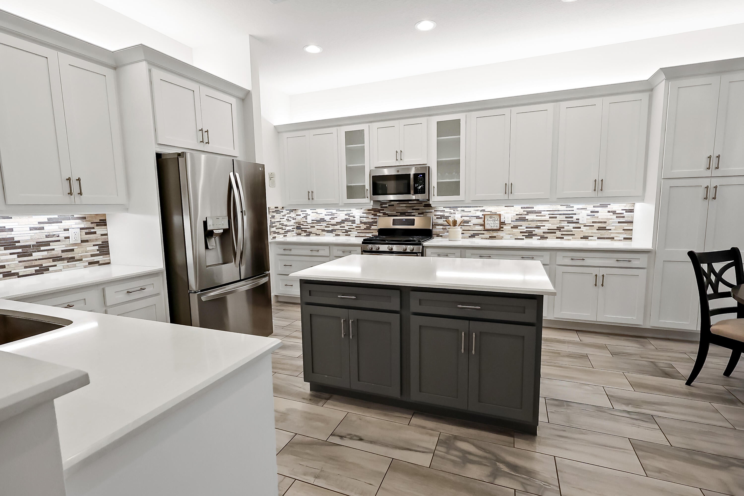 12029 SW Laguna Bay Parkway