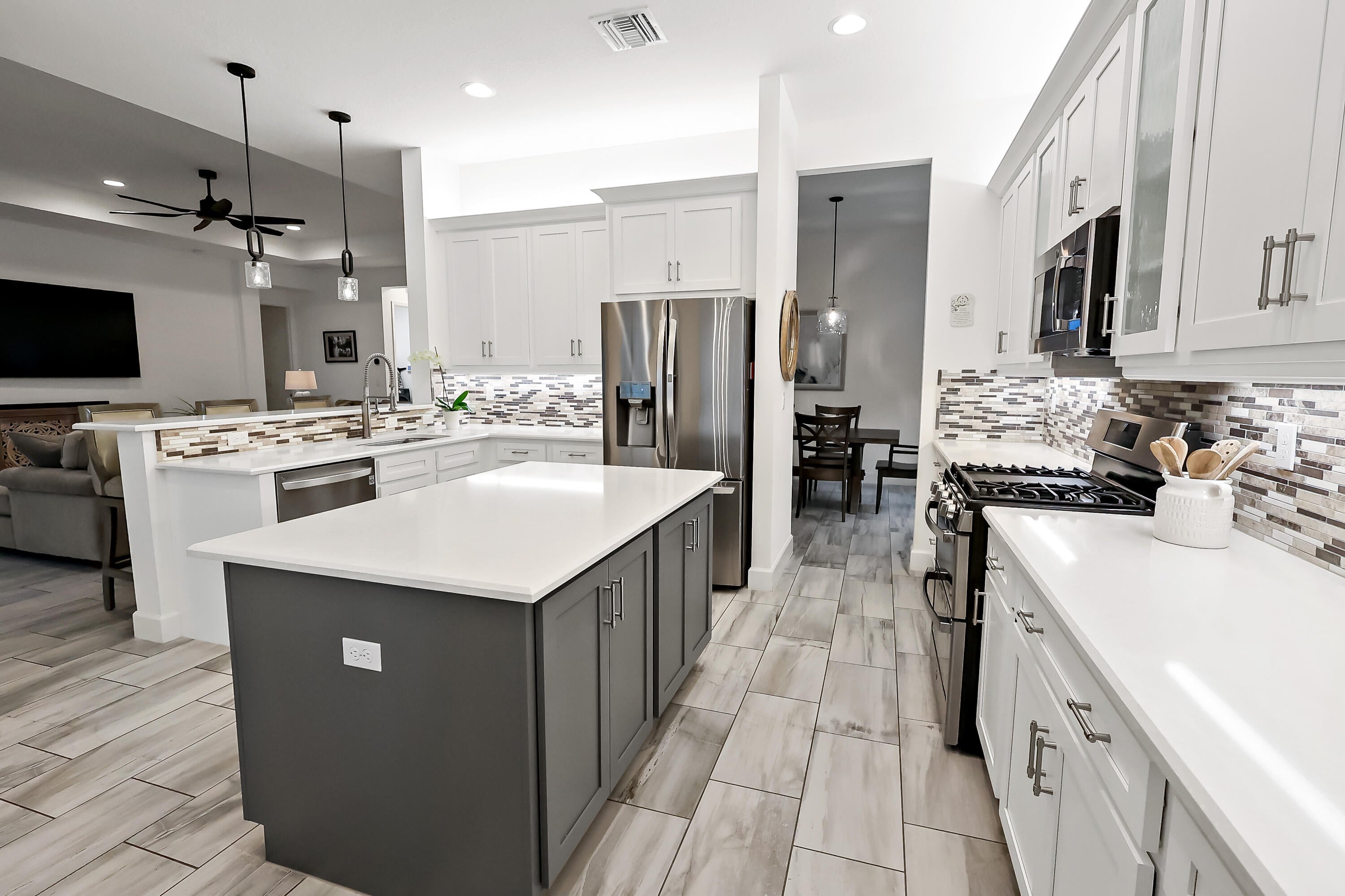 12029 SW Laguna Bay Parkway