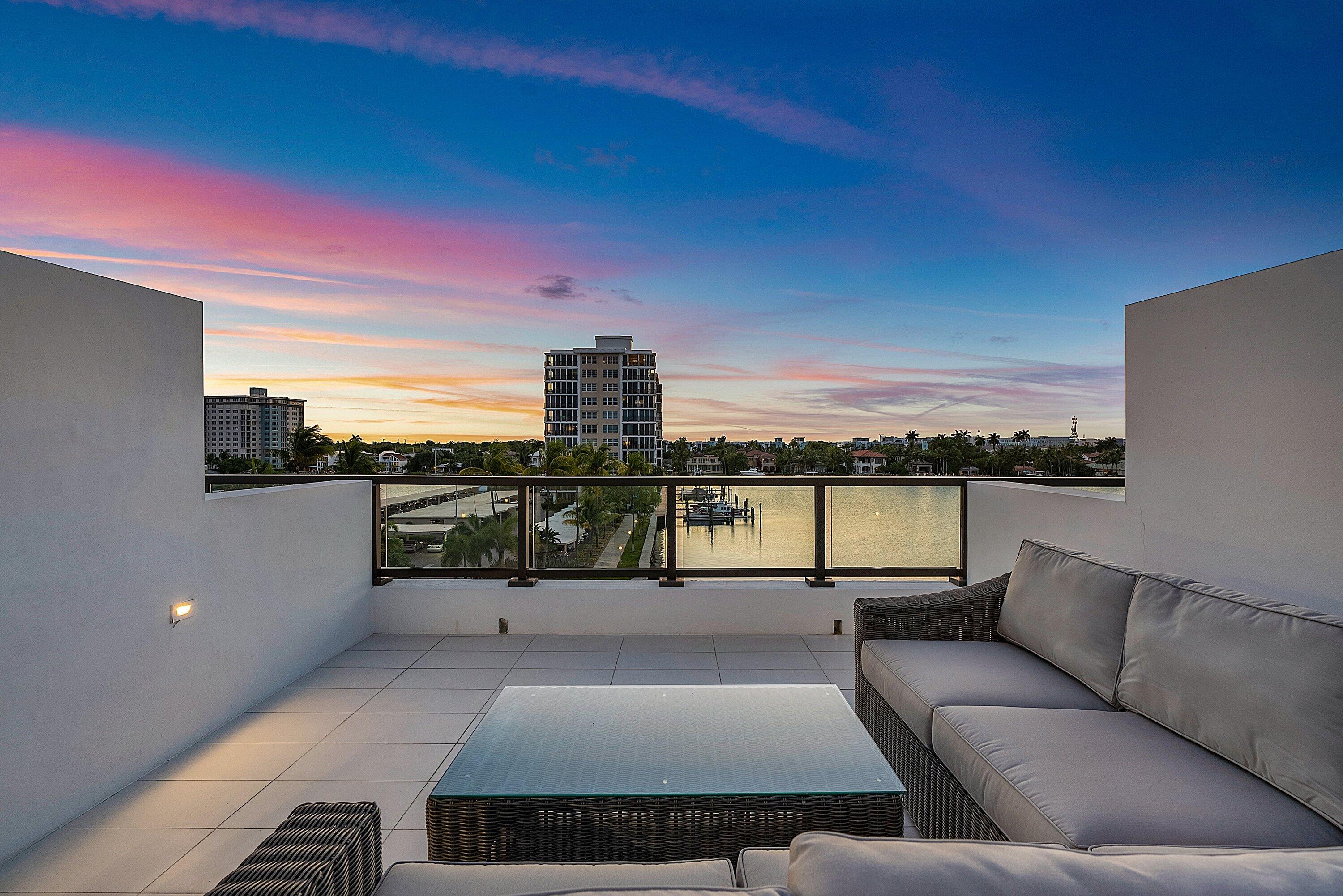 COVE 4 CONDO - Residential