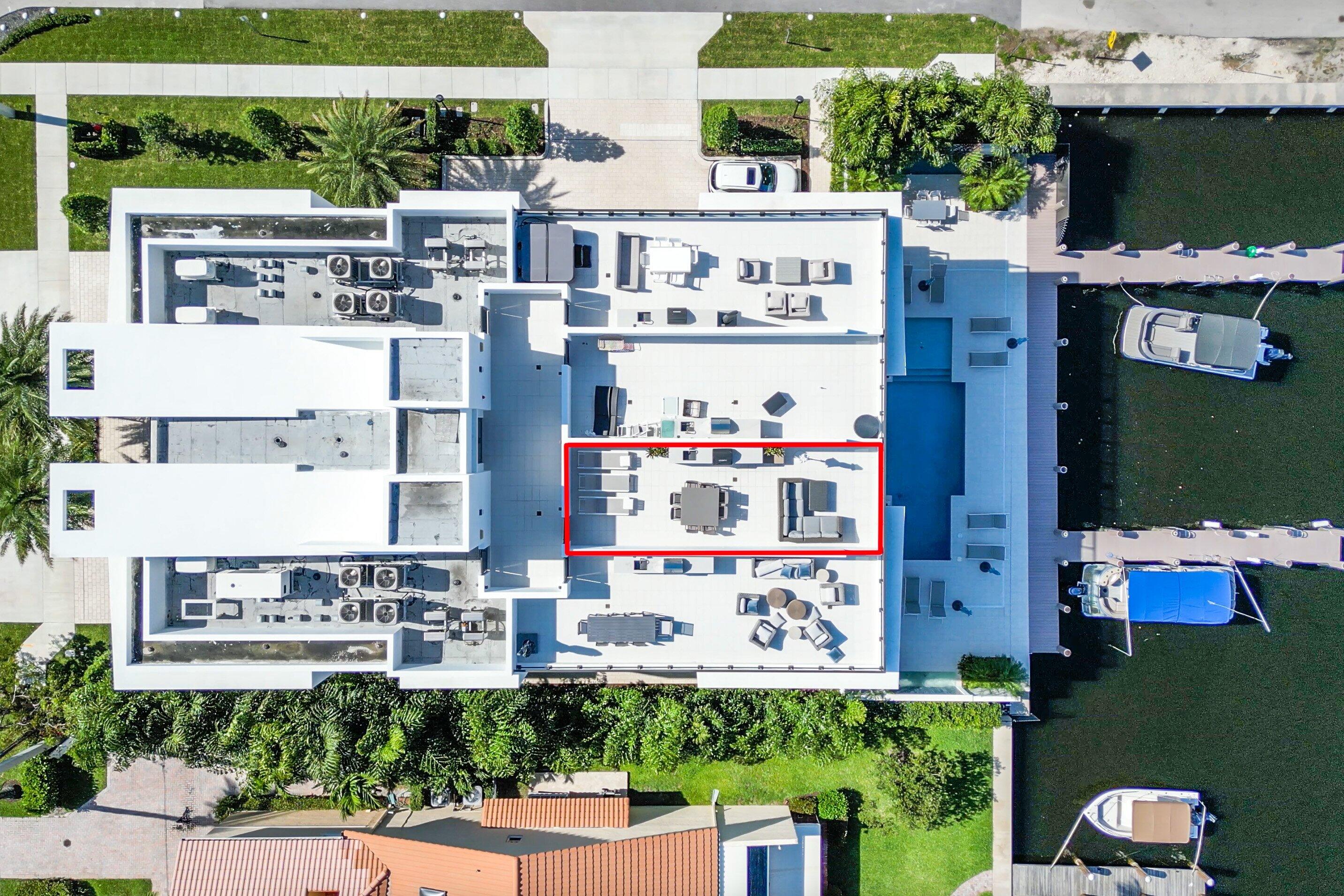 COVE 4 CONDO - Residential