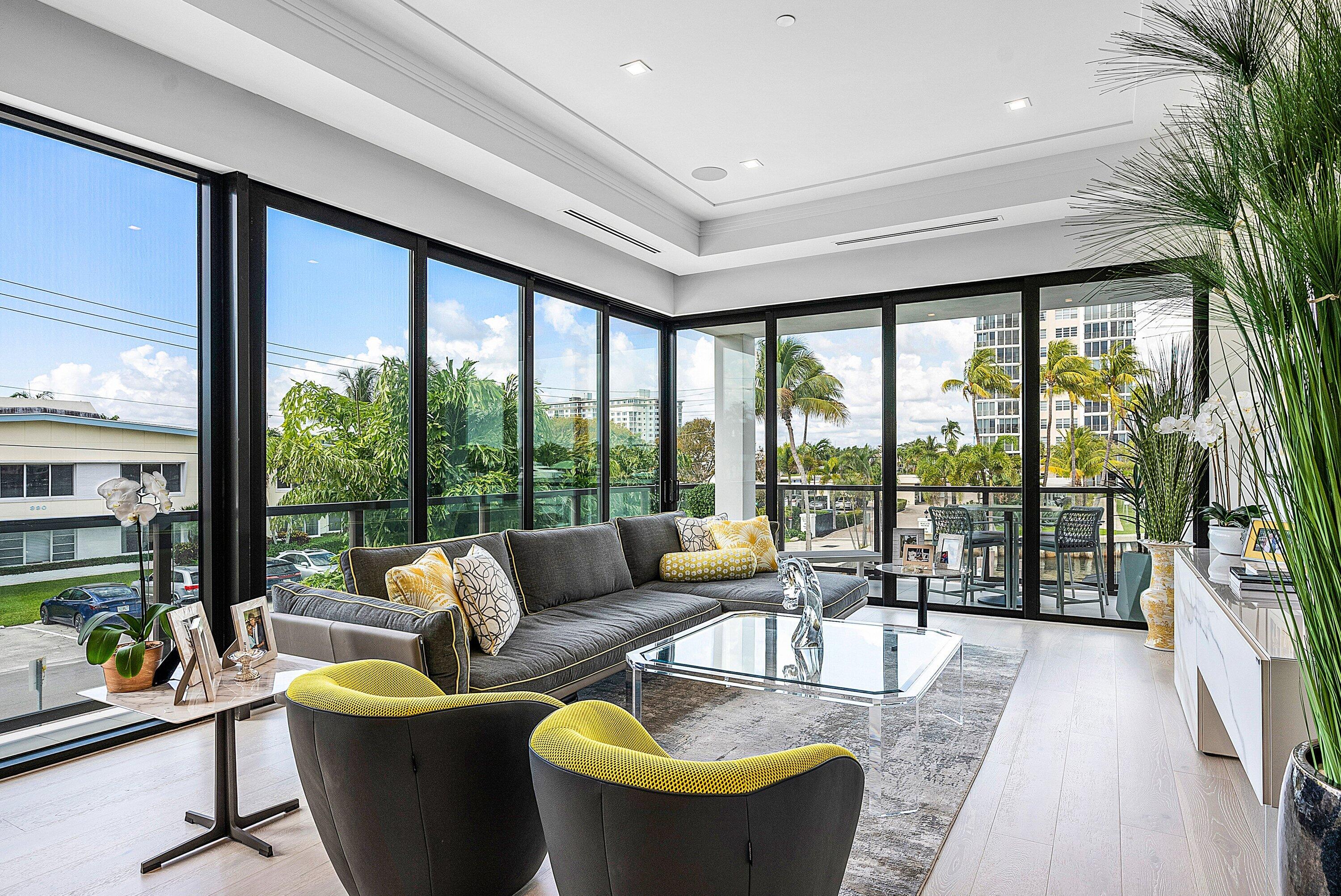 COVE 4 CONDO - Residential