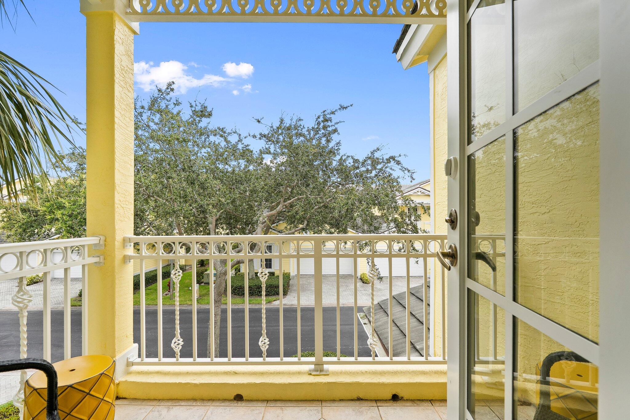 MARINER BAY - Residential Lease