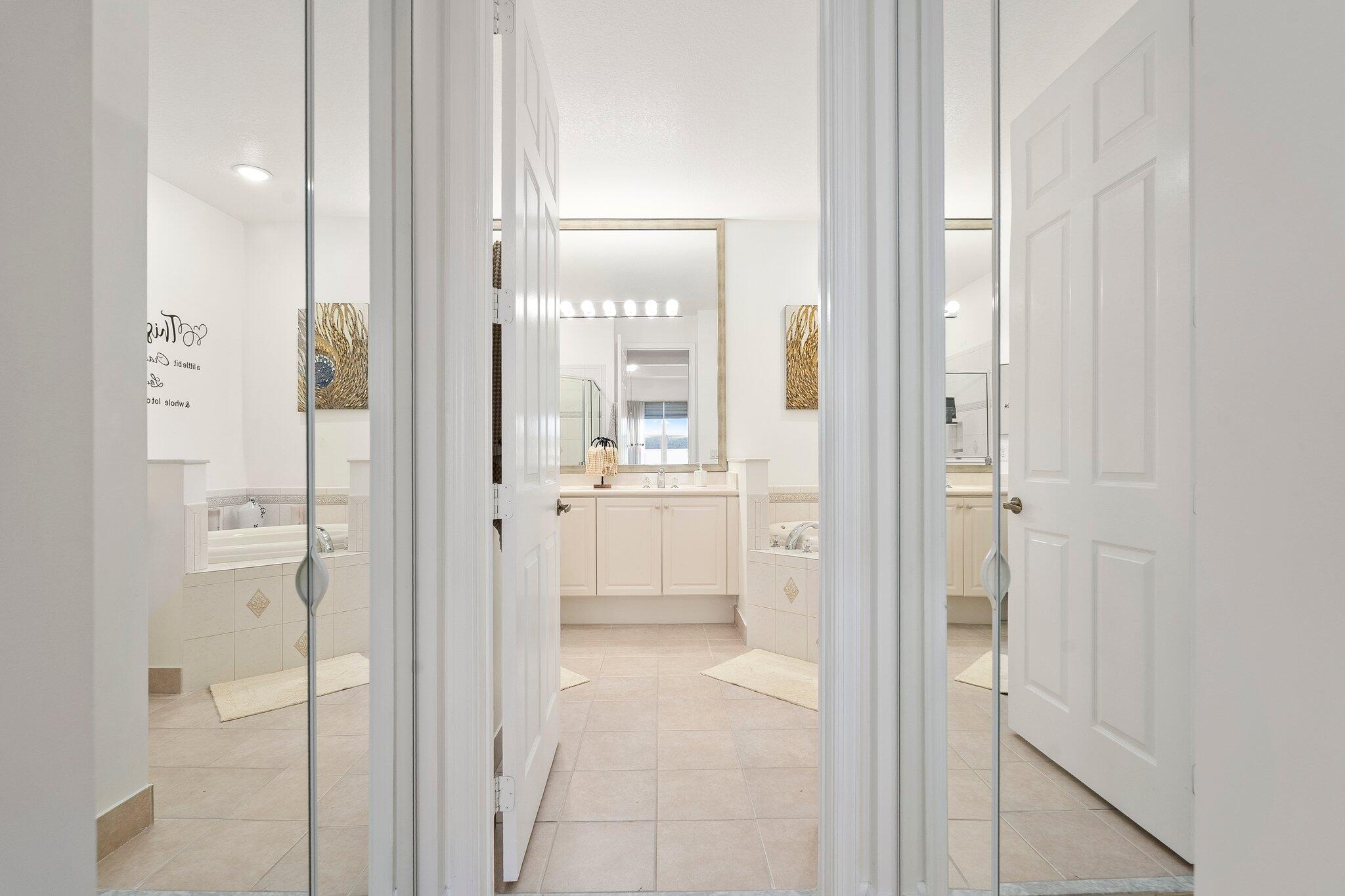 MARINER BAY - Residential Lease