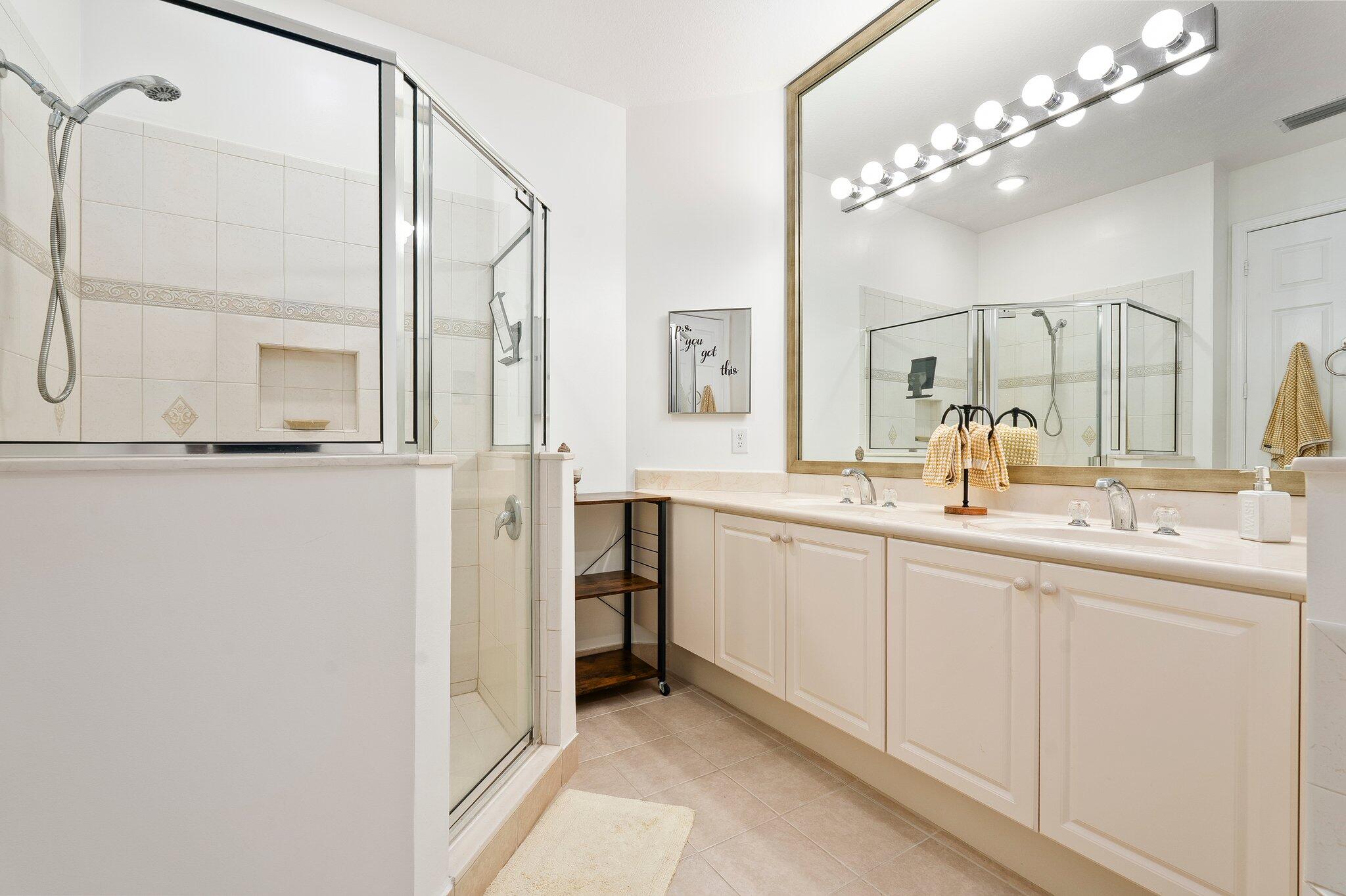 MARINER BAY - Residential Lease