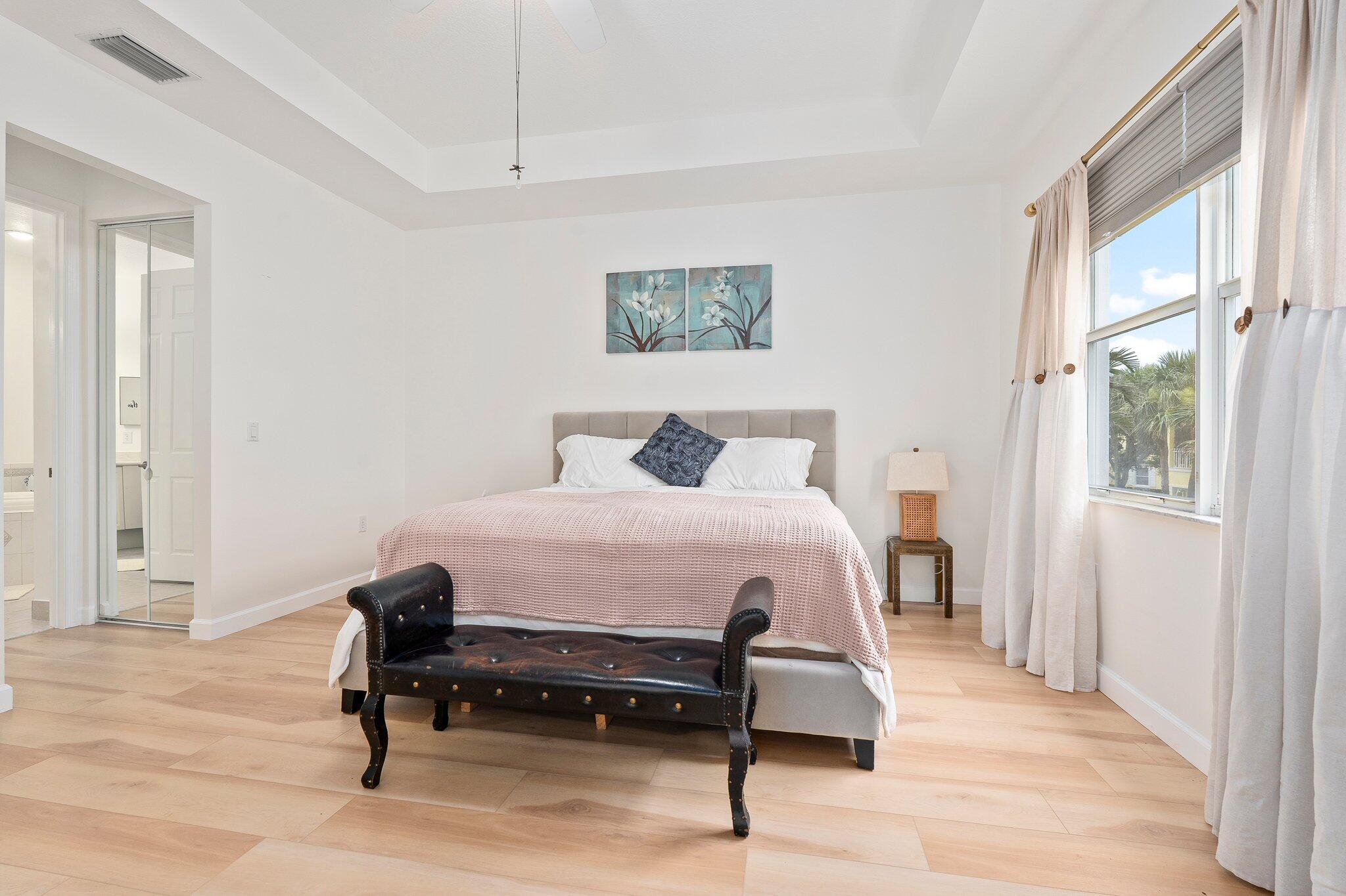 MARINER BAY - Residential Lease