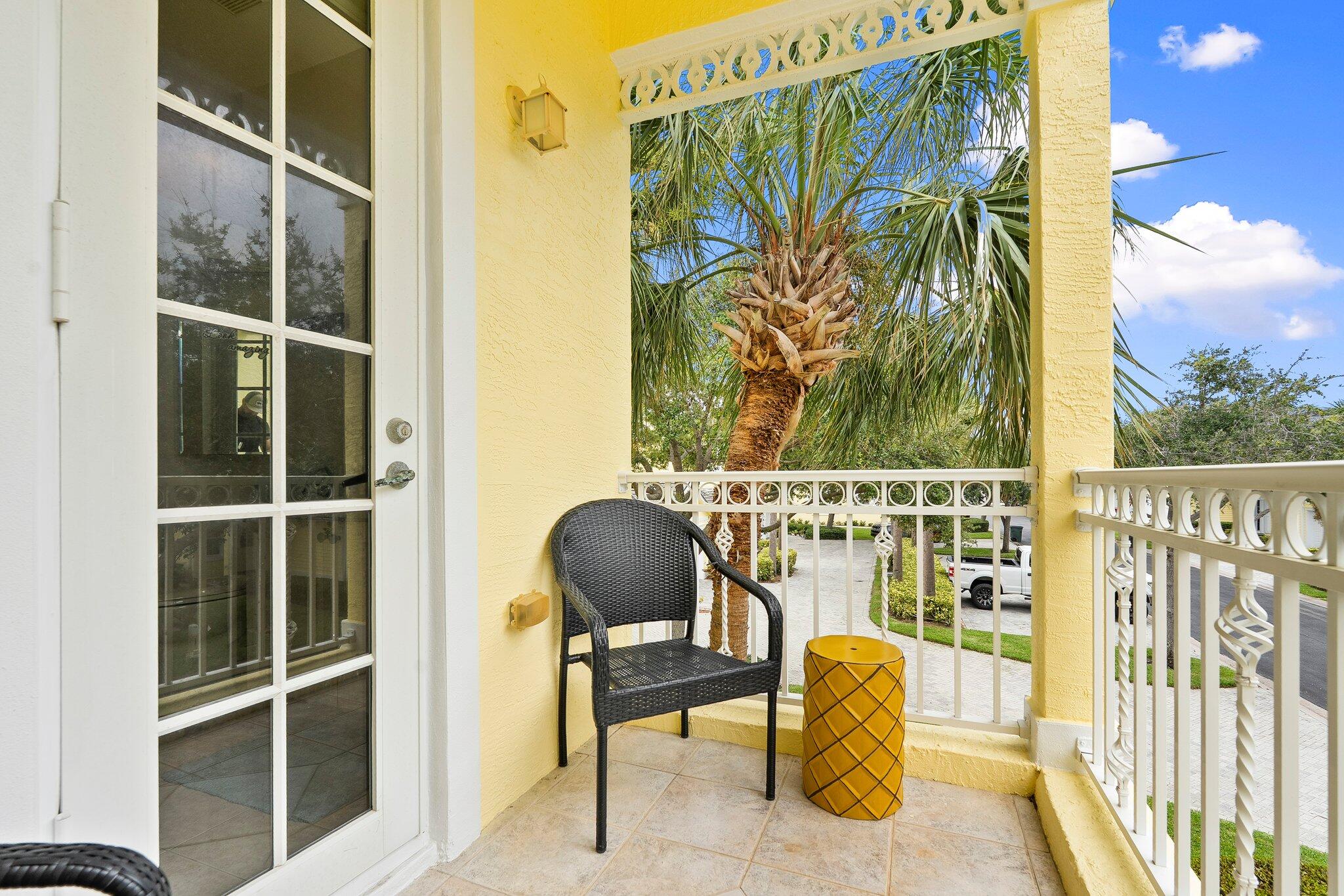 MARINER BAY - Residential Lease