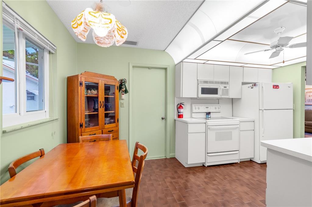 Lauderdale West 2 Sec 78- - Residential