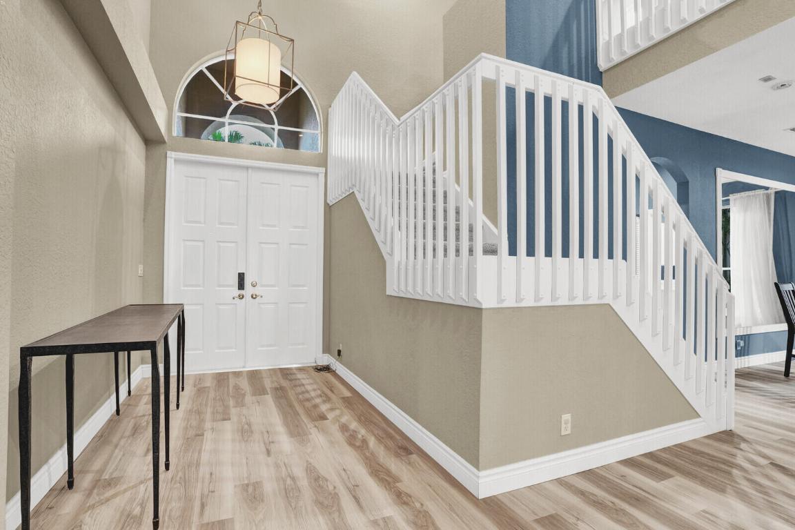 11403 Sea Grass Circle