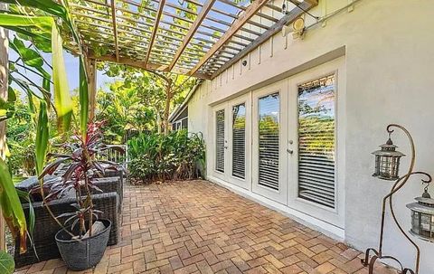Tiny photo for 250 NE 13th Street, Delray Beach, FL 33444 (MLS # B26018196)