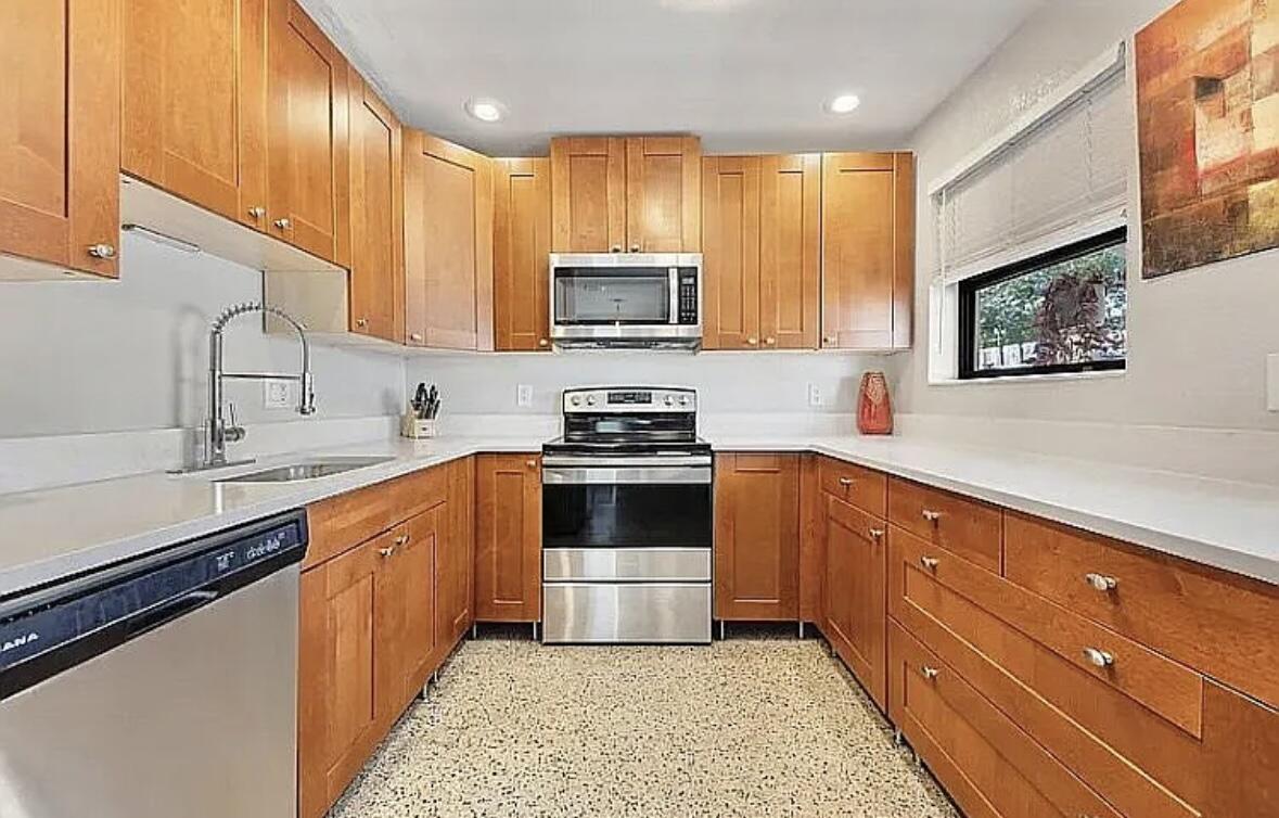 DELL PARK - Residential